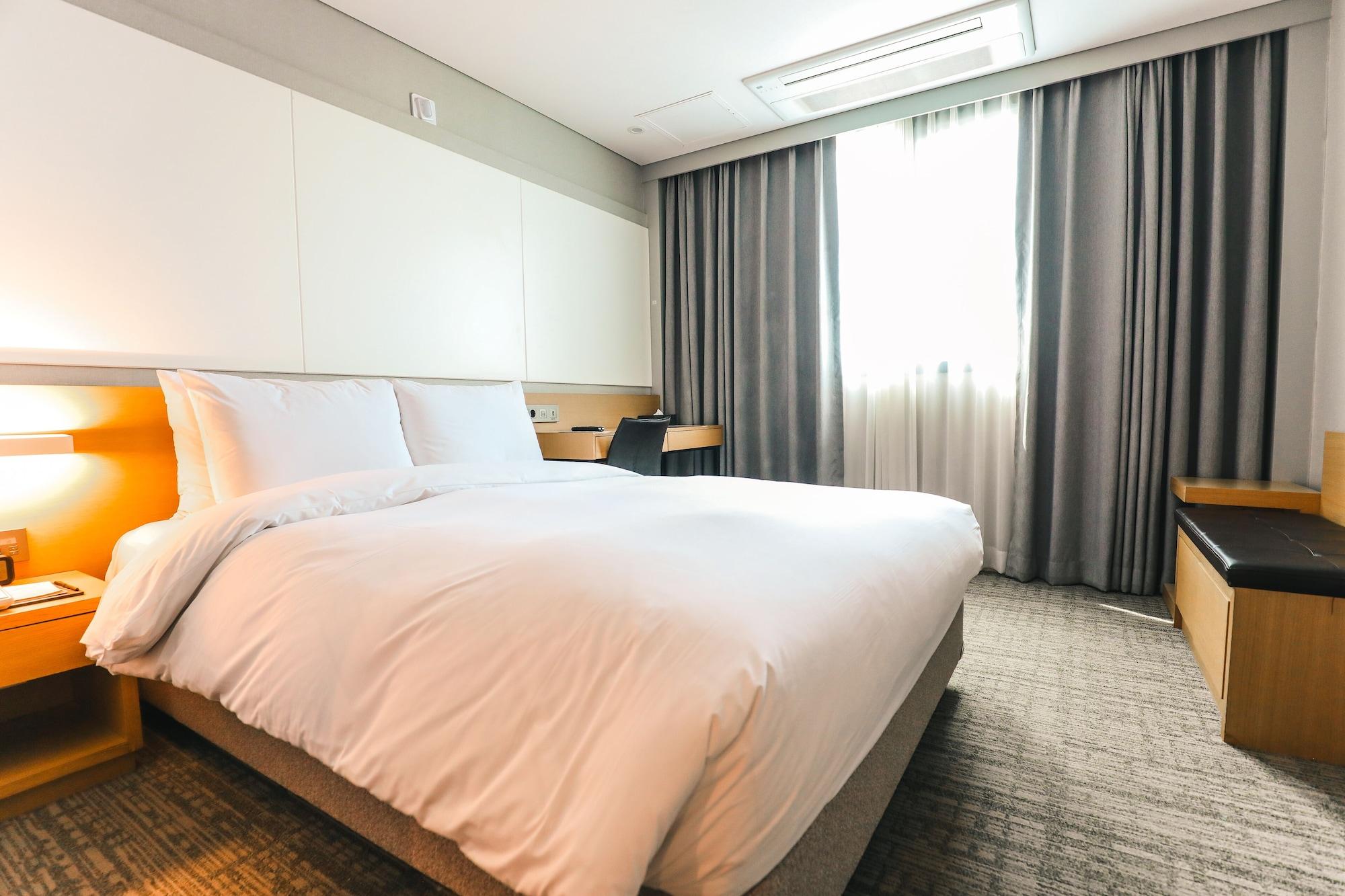 On City Hotel Cheonan Exterior foto